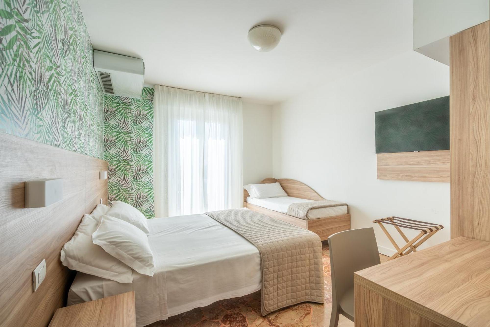 Lotus Hotel All Inclusive & Spiaggia Rimini Eksteriør billede