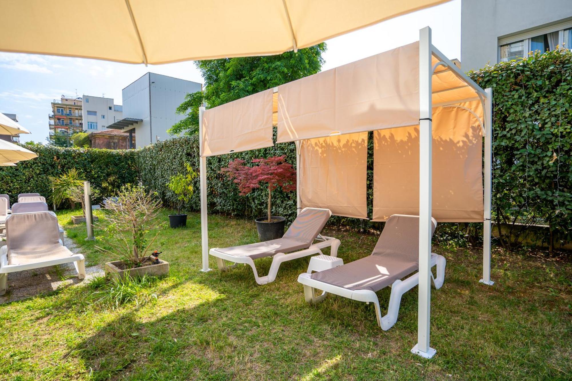 Lotus Hotel All Inclusive & Spiaggia Rimini Eksteriør billede