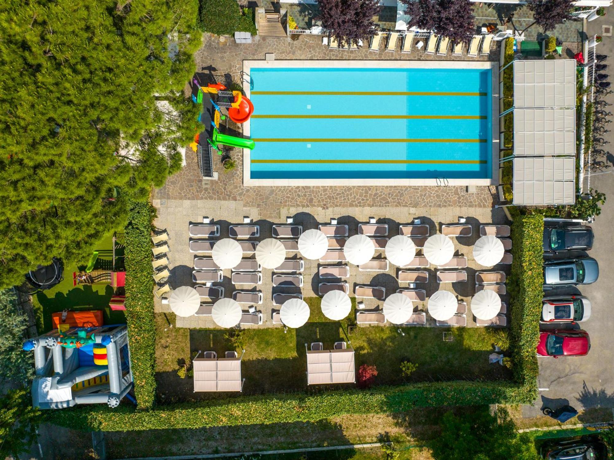 Lotus Hotel All Inclusive & Spiaggia Rimini Eksteriør billede